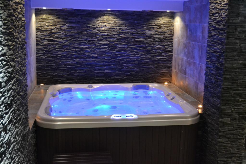 Wellness Hotel Sauna Mala Moravka Exterior foto